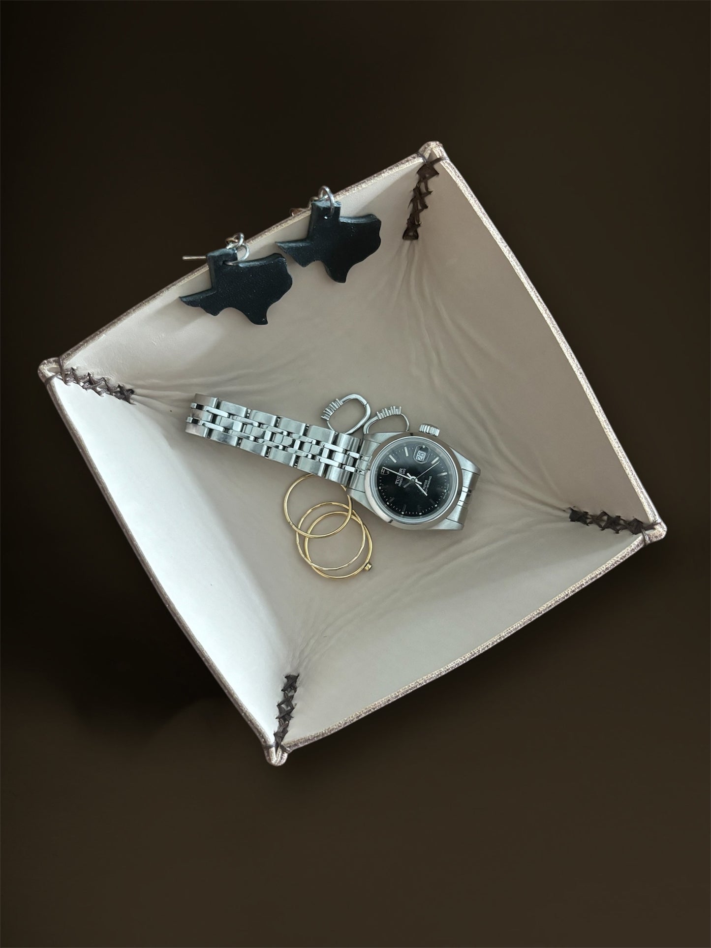 Leather jewelry tray top view